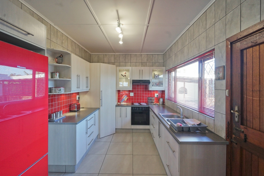 4 Bedroom Property for Sale in Kaysers Beach Eastern Cape